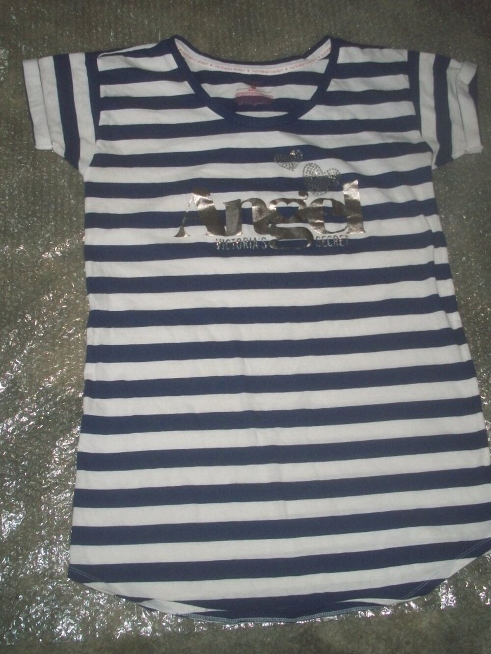 womens Victoria's Secret sleep shirt.Tee shirt.size small